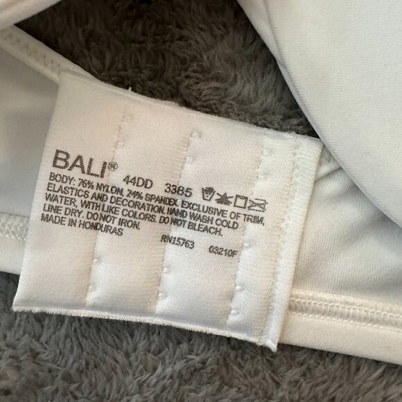 Bali Minimizer Bra Lot of 2 Women's size 44DD White Underwire - Picture 4 of 4